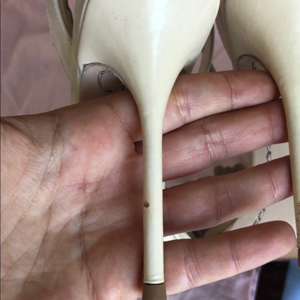 Beautiful light pink sandals - Picture 7 of 8